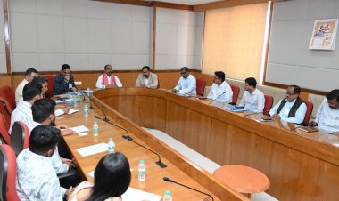 स्वच्छ और सुरक्षित पेयजल उपलब्ध कराने लोक स्वास्थ्य यांत्रिकी विभाग प्रतिबद्ध - उप मुख्यमंत्री अरुण साव ...