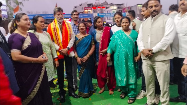 आस्था और सेवा का संगम: रेलवे स्टेशन नर्मदापारा के संकटमोचन हनुमान मंदिर में किरण सिंहदेव ने की पूजा-अर्चना,वितरित किया भंडारे का प्रसाद