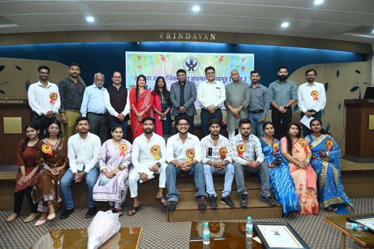 तपस्या सामाजिक सेवा संस्थान  द्वारा “आदिशक्ति वंदन सम्मान” का आज हुआ भव्य आयोजन।