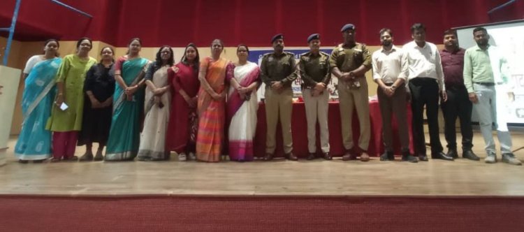 छात्र-छात्राओं को साइबर सुरक्षा, नशा मुक्ति एवं ट्रैफिक जागरूकता का संदेश