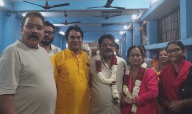 समाजसेवी कुबेर राठी एवं मंजू राठी ने संकटमोचन हनुमान मंदिर में मनाई वैवाहिक वर्षगांठ; गौ-सेवा और फल वितरण के साथ मनाया उत्सव