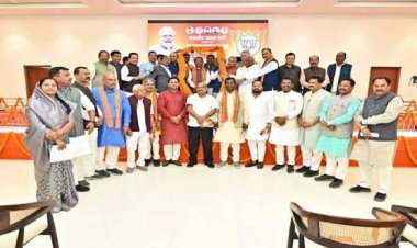 सीएम निवास में बुलाई गई भाजपा विधायक दल की बैठक, कई मुद्दों पर होगी चर्चा ...