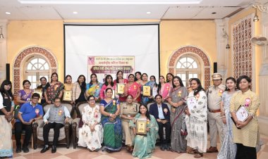 रायपुर में 'इंदिरा देवी जैन स्मृति सम्मान' का भव्य आयोजन: 25 प्रेरणादायी महिलाएं सम्मानित