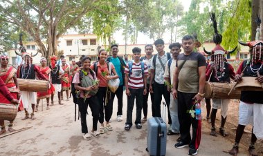 केरल की एथलेटिक्स टीम पहुंची जगदलपुर, पारंपरिक लोकनृत्य से हुआ भव्य स्वागत ...