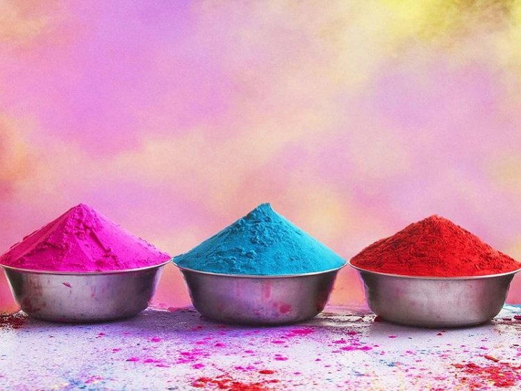 रंग बरसे, लेकिन सेहत न बिगड़े: होली के लिए खास 'हेल्थ गाइड'