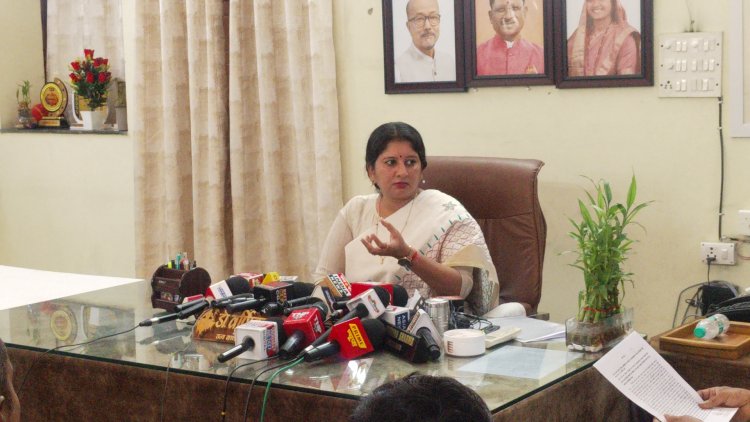 थानो में बाल कल्याण पुलिस अधिकारी एवं बच्चों के आपातकालीन नम्बर का डिस्प्ले बोर्ड लगाये जायें डॉ. वर्णिका शर्मा .. ।