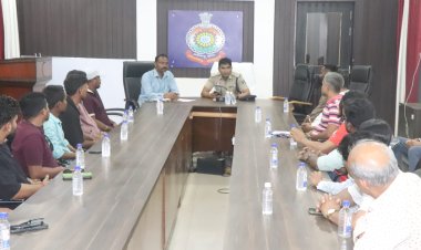 दुर्ग पुलिस की पहल: कुरियर और ई-कॉमर्स कंपनियों को अवैध हथियारों व नशीली दवाओं की तस्करी रोकने का दिया प्रशिक्षण