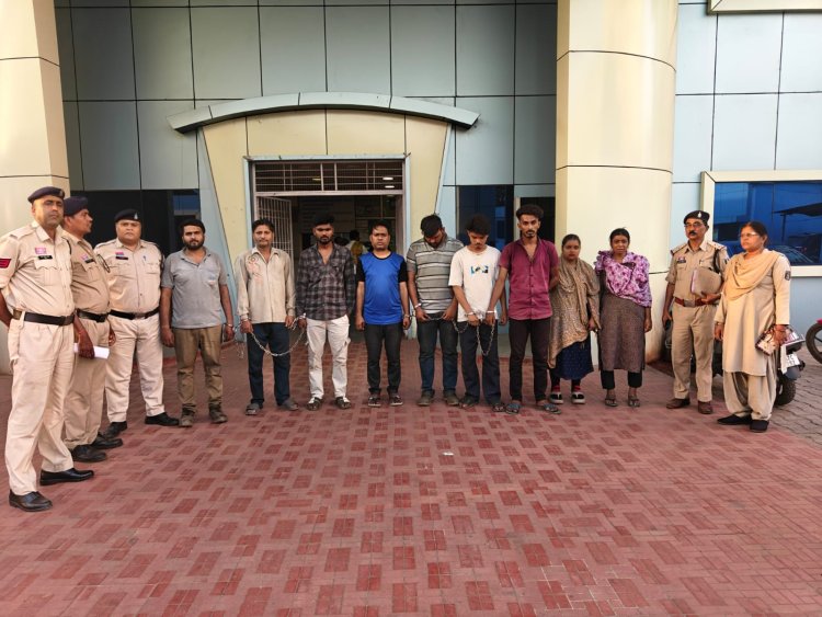 दुर्ग पुलिस का सायबर ठगी पर प्रहार: 11 आरोपी गिरफ्तार, 1.88 करोड़ के अवैध लेनदेन का खुलासा