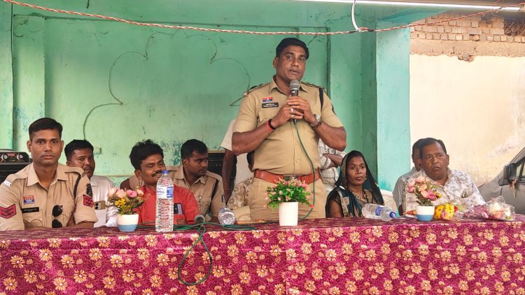 रायगढ़ पुलिस की अनूठी पहल: घरघोड़ी गांव ने पेश की नशा मुक्ति की मिसाल, 'ऑपरेशन आघात' से बदली तस्वीर ...