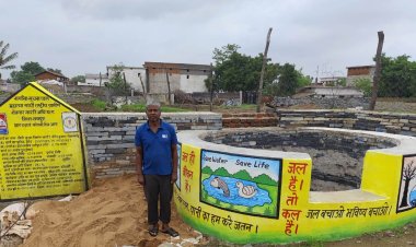मुख्यमंत्री हेल्पलाइन बनी सहारा, दो दिन में अपडेट हुआ दुर्गा बाई का आधार