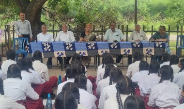 कैरियर काउंसलिंग से छात्राओं को मिली उज्ज्वल भविष्य की दिशा