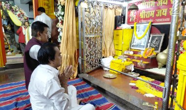 शनिवार एवं देवशयनी एकादशी पर रायपुर स्टेशन के हनुमान मंदिर में उमड़ा जनसैलाब, संस्थापक कुबेर राठी के नेतृत्व में 12 हजार श्रद्धालुओं ने ग्रहण किया महाप्रसाद