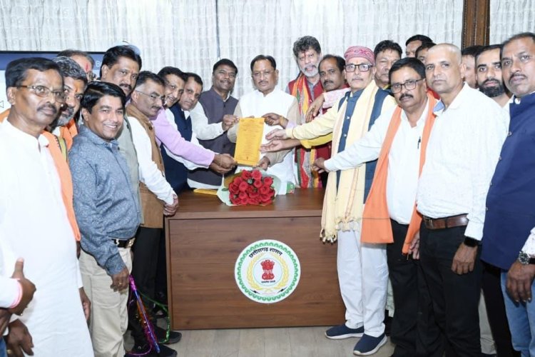 बस्तर गोंचा महापर्व 2026 का निमंत्रण लेकर मुख्यमंत्री श्री विष्णु देव साय से मिले प्रतिनिधि