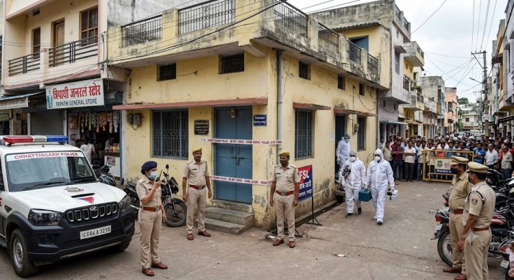 बंद मकान में एक ही परिवार के 5 सदस्यों के मिले शव, सामूहिक आत्महत्या की आशंका; जांच में जुटी FSL टीम