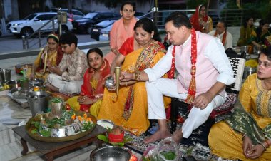 शिवभक्ति के रंग में रंगा रायपुर: विधायक डॉ. संपत अग्रवाल ने सपरिवार किया भव्य रुद्राभिषेक, प्रदेश की सुख-समृद्धि की माँगी मन्नत
