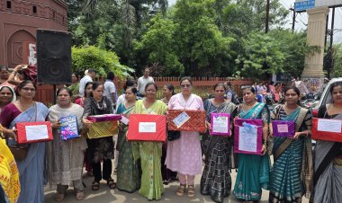जिला प्रशासन एवं महिला एवं बाल विकास विभाग की अनूठी पहल, ऑपरेशन सिपाही रक्षा-सूत्र अभियान" के तहत तैयार की गईं 1 लाख 11 हजार राखियां