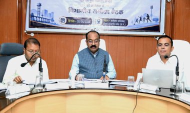 उप मुख्यमंत्री श्री अरुण साव ने विकास कार्यों और योजनाओं के क्रियान्वयन की समीक्षा की*