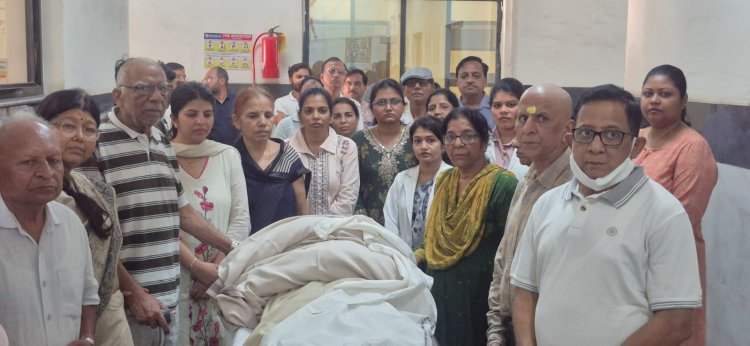 रायपुर ब्राइट फाउंडेशन के सहयोग से श्री बालाजी मेडिकल कॉलेज को मिला पहला देहदान