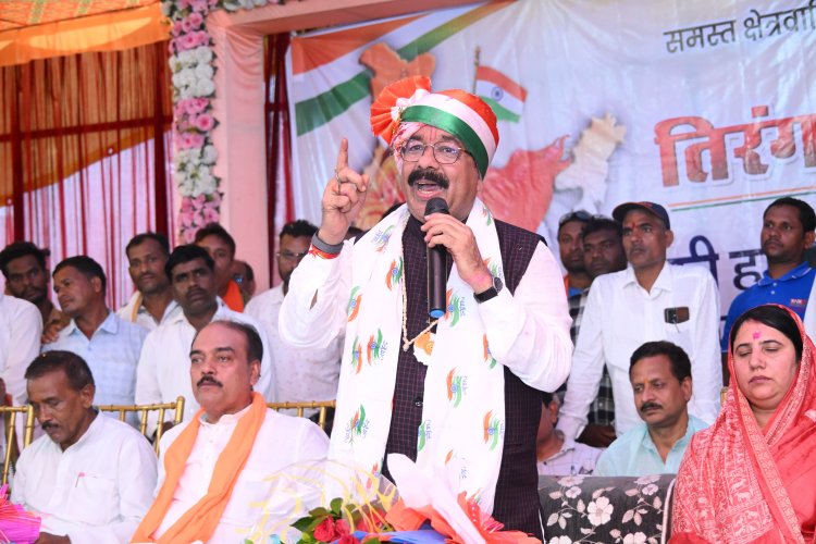 उप मुख्यमंत्री अरुण साव ने तिरंगा यात्रा में देश के स्वतंत्रता सेनानियों को किया नमन, विकसित और आत्मनिर्भर भारत का निर्माण करने किया संकल्पित
