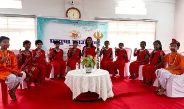 दिव्यरूपेण गरबा, कन्या पूजन एवं कन्या भोज का प्रत्युषा फाउंडेशन ने किया भव्य आयोजन