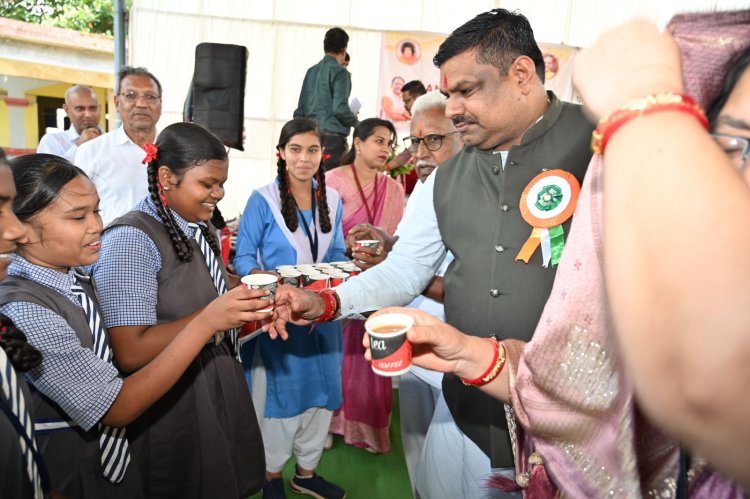 शिक्षा मंत्री श्री गजेन्द्र यादव ने स्कूलों में साईंश्योर न्यूट्रिशन पायलट प्रोजेक्ट का किया शुभारंभ